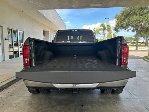 Used 2025 RAM 3500 Tradesman AWD/4WD image 34