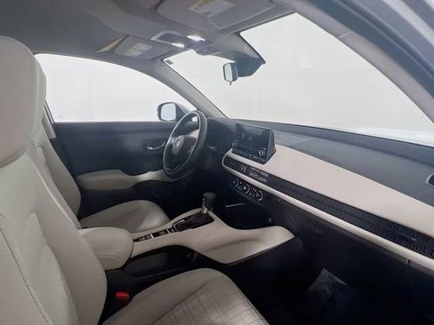 Used 2024 Honda HR-V LX image 10