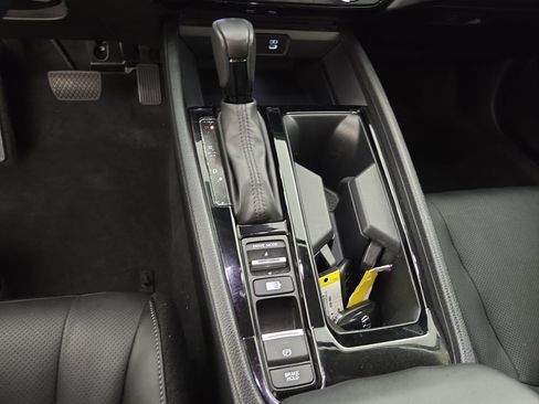 Used 2023 Honda Accord EX-L image 23