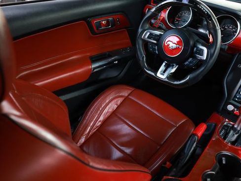 Used 2020 Ford Mustang GT RWD image 23