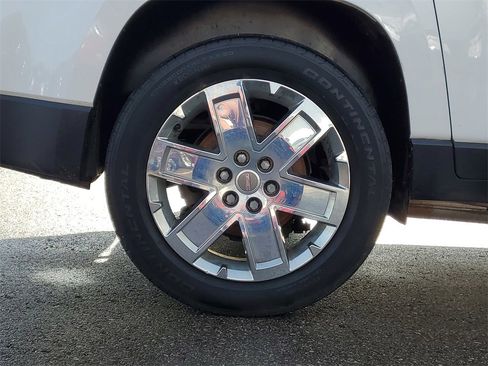 Used 2017 GMC Acadia Limited SLT image 5