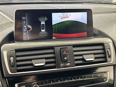 Used 2017 BMW 230i Convertible image 17