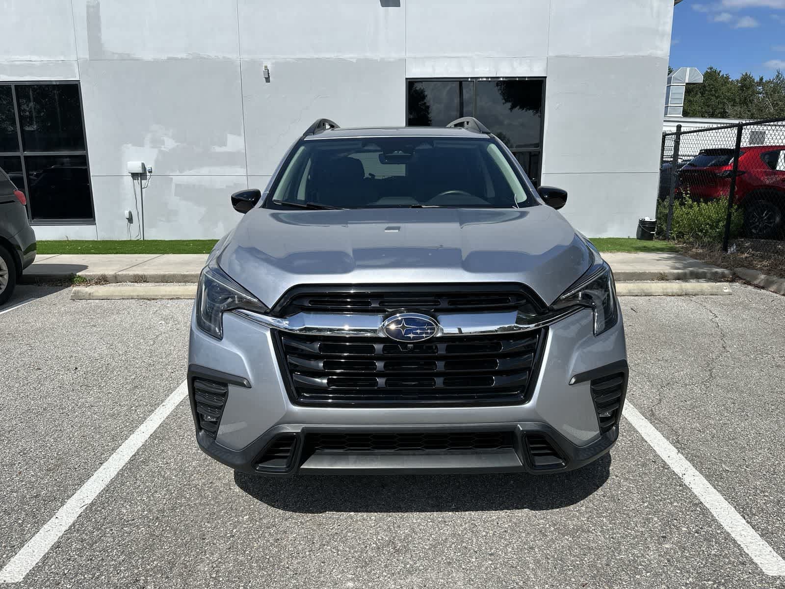 Used 2025 Subaru Ascent Limited AWD/4WD image 12