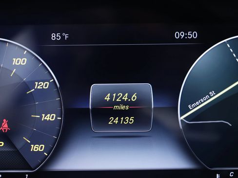 Used 2019 Mercedes-Benz Maybach S 560 4MATIC image 31