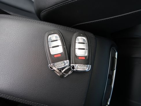 Used 2010 Audi A5 2.0T Premium Plus AWD/4WD image 22