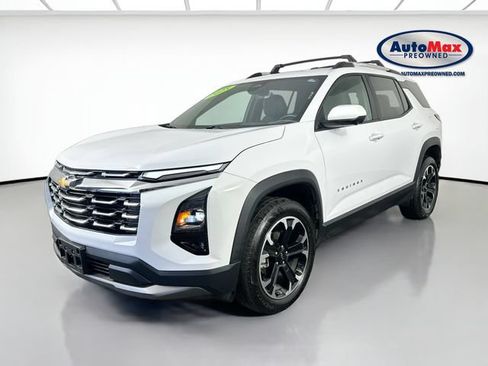 Used 2025 Chevrolet Equinox LT w/ Convenience Package II AWD/4WD image 4