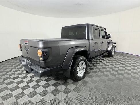 Used 2021 Jeep Gladiator Sport image 5