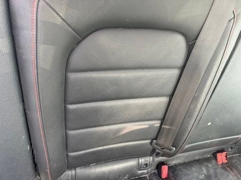 Used 2016 Volkswagen GTI SE FWD image 23