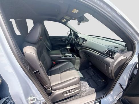 Used 2024 Honda Ridgeline TrailSport image 32