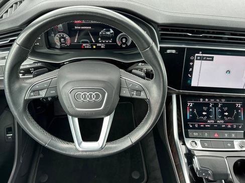 Used 2023 Audi Q8 Premium Plus w/ Premium Plus Package image 15