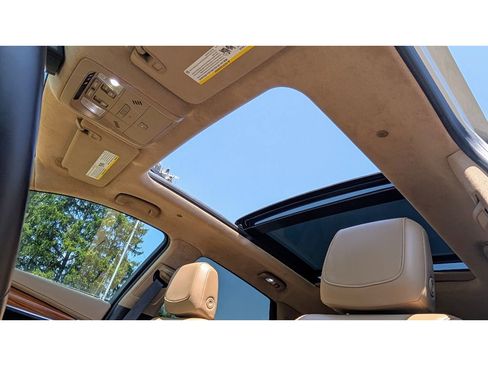 Used 2017 Cadillac XT5 Platinum image 16