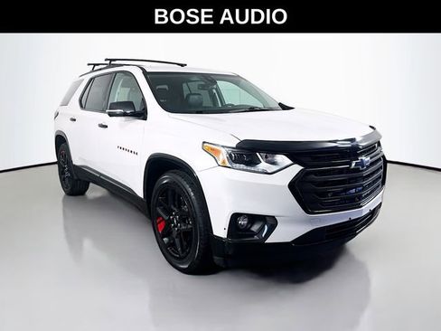 Used 2018 Chevrolet Traverse Premier w/ Redline Edition AWD/4WD image 2