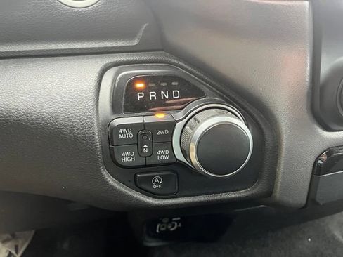 Used 2019 RAM 1500 Big Horn AWD/4WD image 15