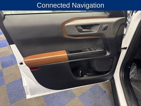 Certified 2025 Ford Bronco Sport Outer Banks w/ Outer Banks Tech Package+ AWD/4WD image 11