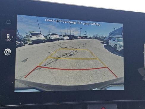 Used 2023 Kia Sportage SX image 34