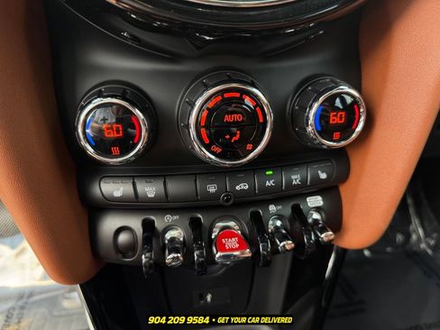 Used 2023 MINI Cooper S w/ Signature Upholstery Package FWD image 20
