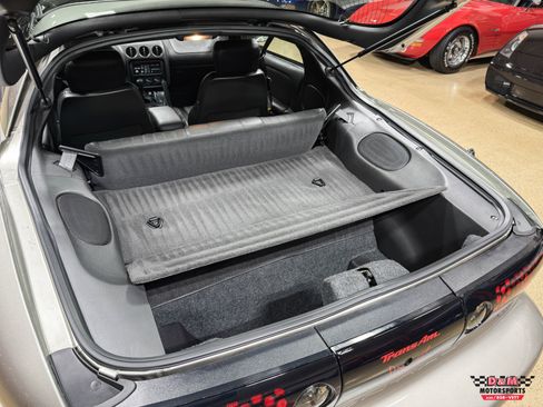 Used 2002 Pontiac Firebird Trans Am image 40