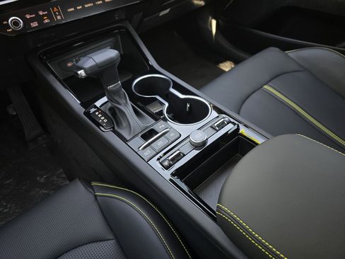 New 2026 Kia K5 GT FWD image 9