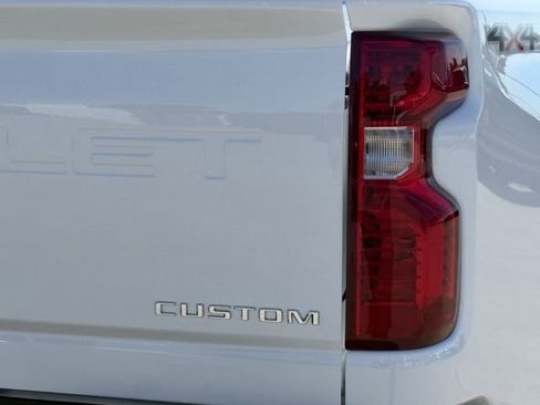 New 2026 Chevrolet Silverado 2500 Custom w/ Custom Value Package image 7