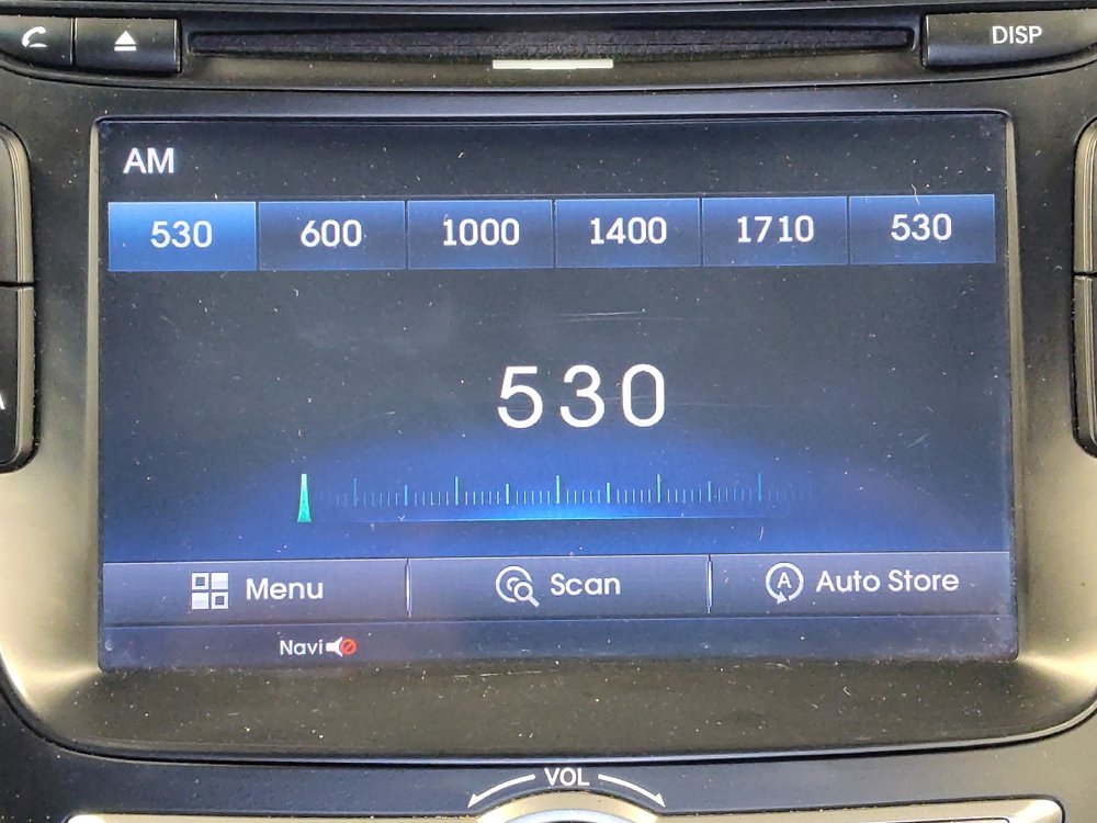 Used 2015 Hyundai Elantra Limited w/ Option Group 05 FWD image 25