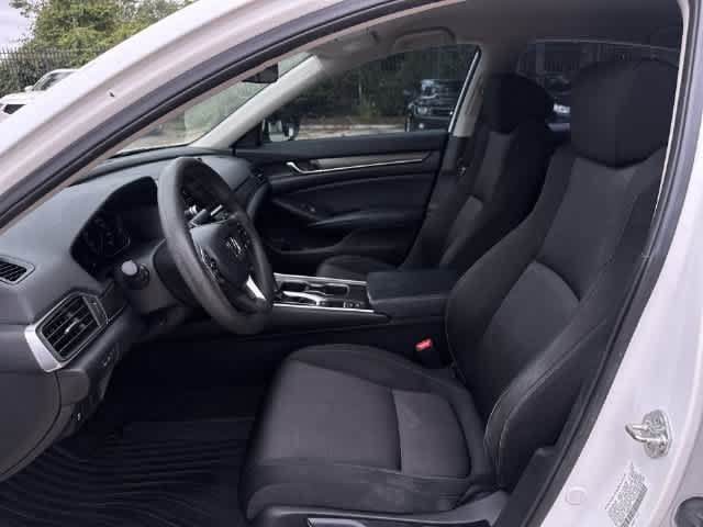 Used 2018 Honda Accord LX image 10