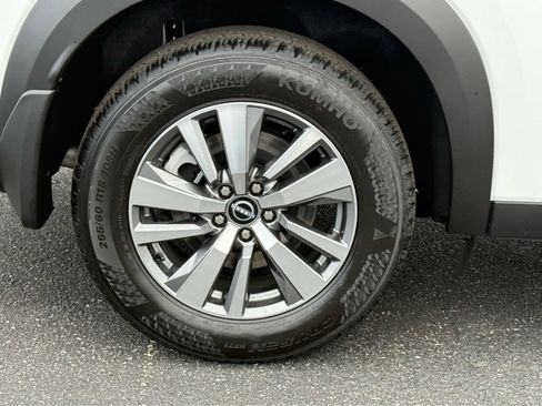 New 2026 Nissan Pathfinder SL AWD/4WD image 8