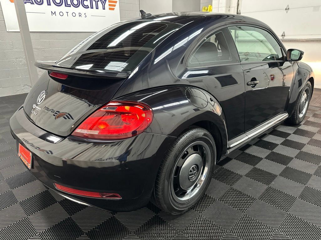 Used 2018 Volkswagen Beetle 2.0T Coast FWD image 10