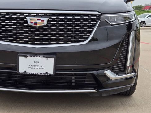 Used 2023 Cadillac XT6 Premium Luxury w/ Technology Package image 6