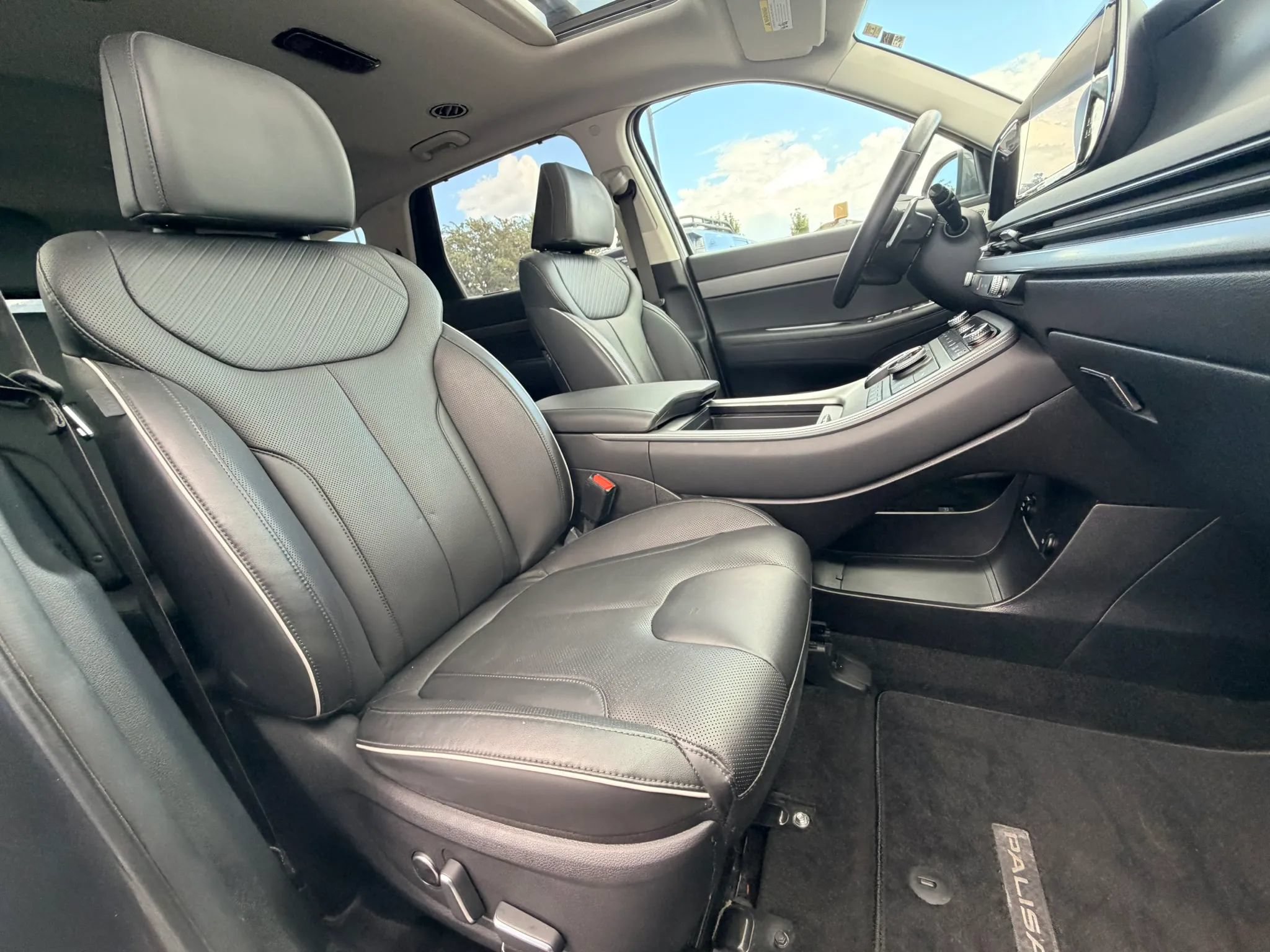 Used 2023 Hyundai Palisade SEL AWD/4WD image 28