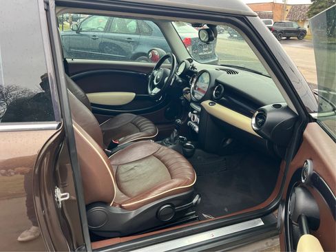 Used 2010 MINI Cooper Clubman S image 17