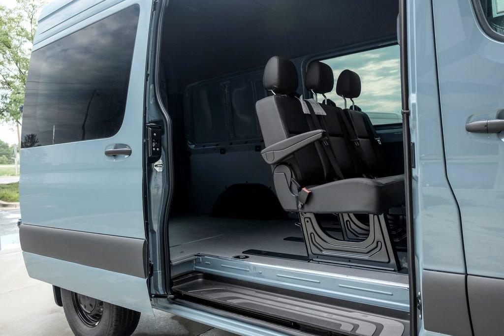 New 2026 Mercedes-Benz Sprinter 2500 image 10