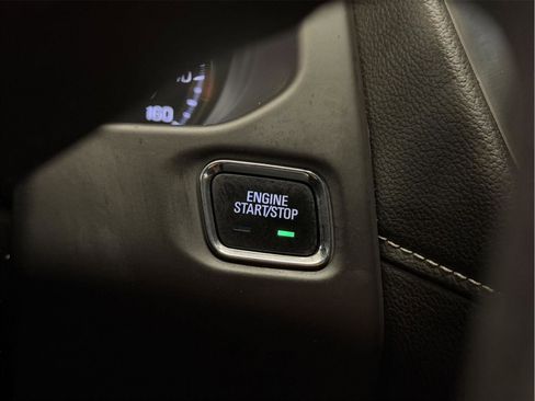 Certified 2023 GMC Acadia SLE w/ Driver Convenience Package AWD/4WD image 37