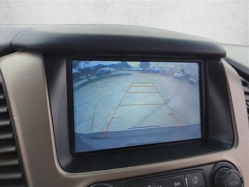 Used 2018 GMC Yukon Denali w/ Open Road Package RWD image 14