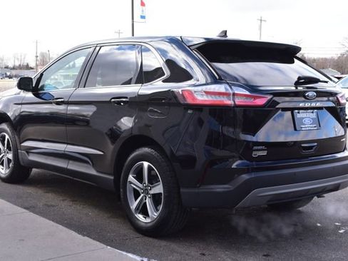 Used 2024 Ford Edge SEL w/ Convenience Package image 10