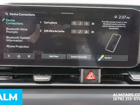 Used 2025 Kia Carnival FWD image 42