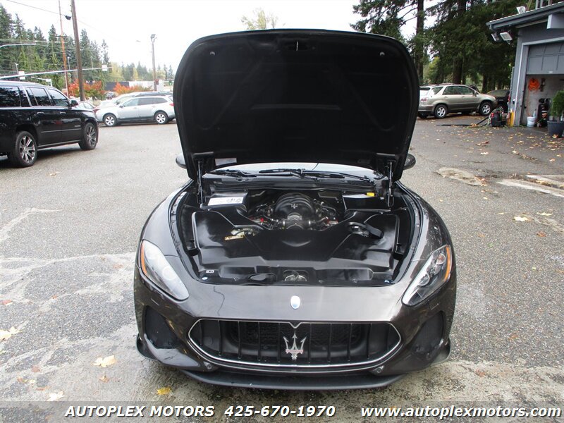 Used 2011 Maserati GranTurismo Convertible RWD image 22