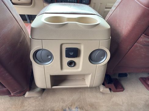 Used 2013 Ford F350 King Ranch w/ King Ranch w/Chrome Pkg image 23