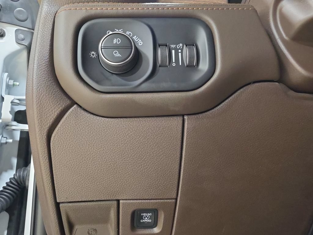 New 2027 RAM 3500 Longhorn AWD/4WD image 23