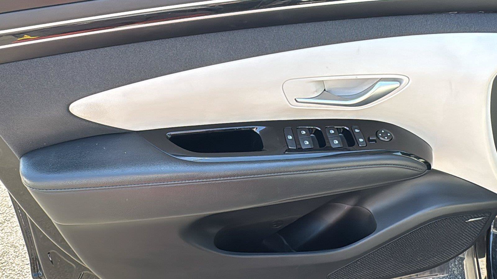 Used 2023 Hyundai Tucson Limited AWD/4WD image 8