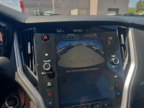 Used 2024 Subaru Outback Premium image 29