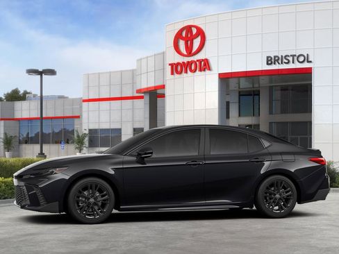 New 2026 Toyota Camry SE image 18