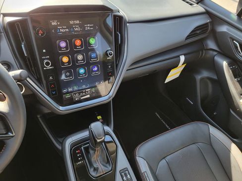 Certified 2025 Subaru Crosstrek 2.5i Limited w/ Crosstrek Mirror Package image 19