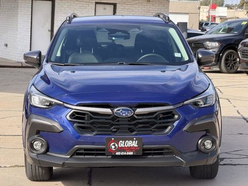 Used 2024 Subaru Crosstrek 2.5i Limited AWD/4WD image 2