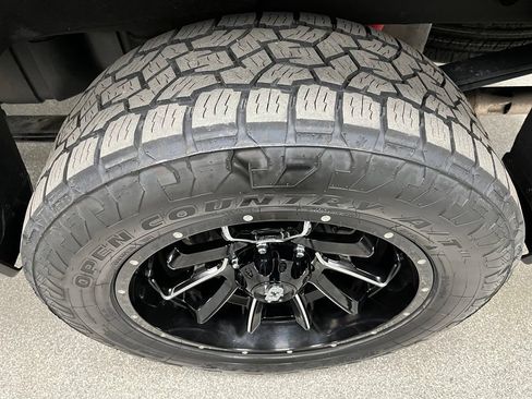Used 2021 GMC Sierra 1500 AT4 AWD/4WD image 14
