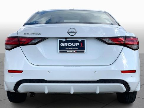 Used 2025 Nissan Sentra SV w/ All-Weather Package image 4