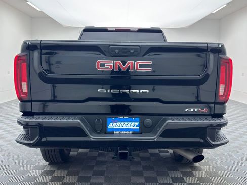 Used 2022 GMC Sierra 2500 AT4 AWD/4WD image 8