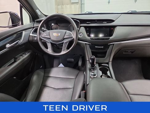 Used 2023 Cadillac XT5 Premium Luxury AWD/4WD image 14