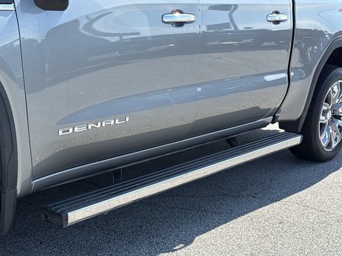 Used 2023 GMC Sierra 1500 Denali w/ Denali Reserve Package AWD/4WD image 40
