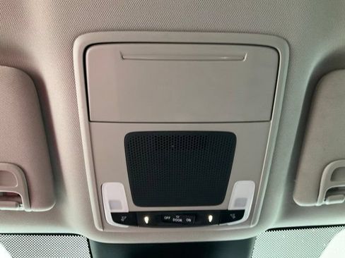 Certified 2023 Honda Pilot EX-L image 18