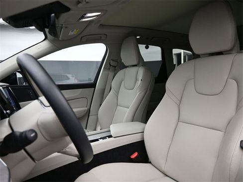 Used 2024 Volvo XC60 T8 Plus w/ Protection Package Premier image 9